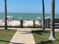 Entrance to the beach on 8th Ave.