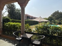 Greenery maintain very well.