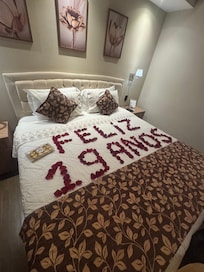 Serviço adicional da flores e chocolate