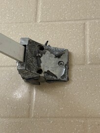 Shower rods in the bathrooms