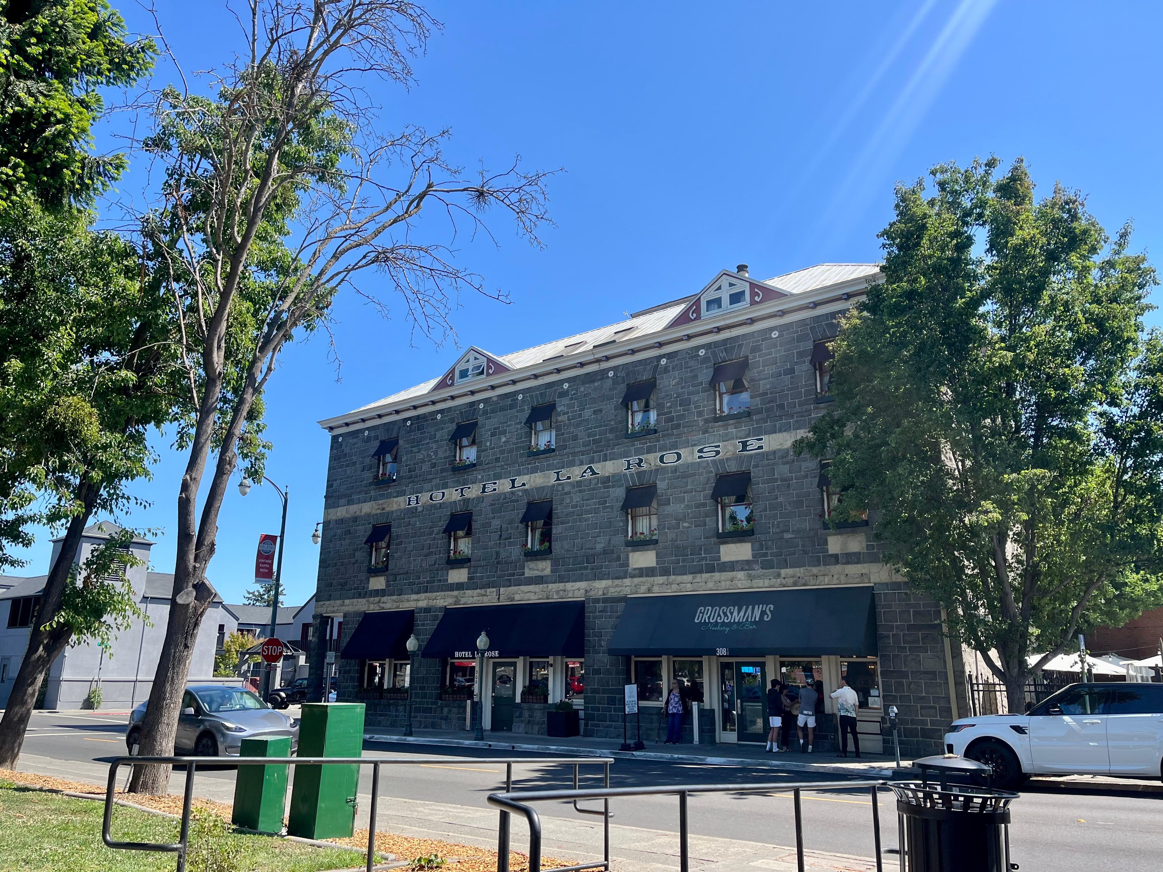 The Historic Hotel La Rose