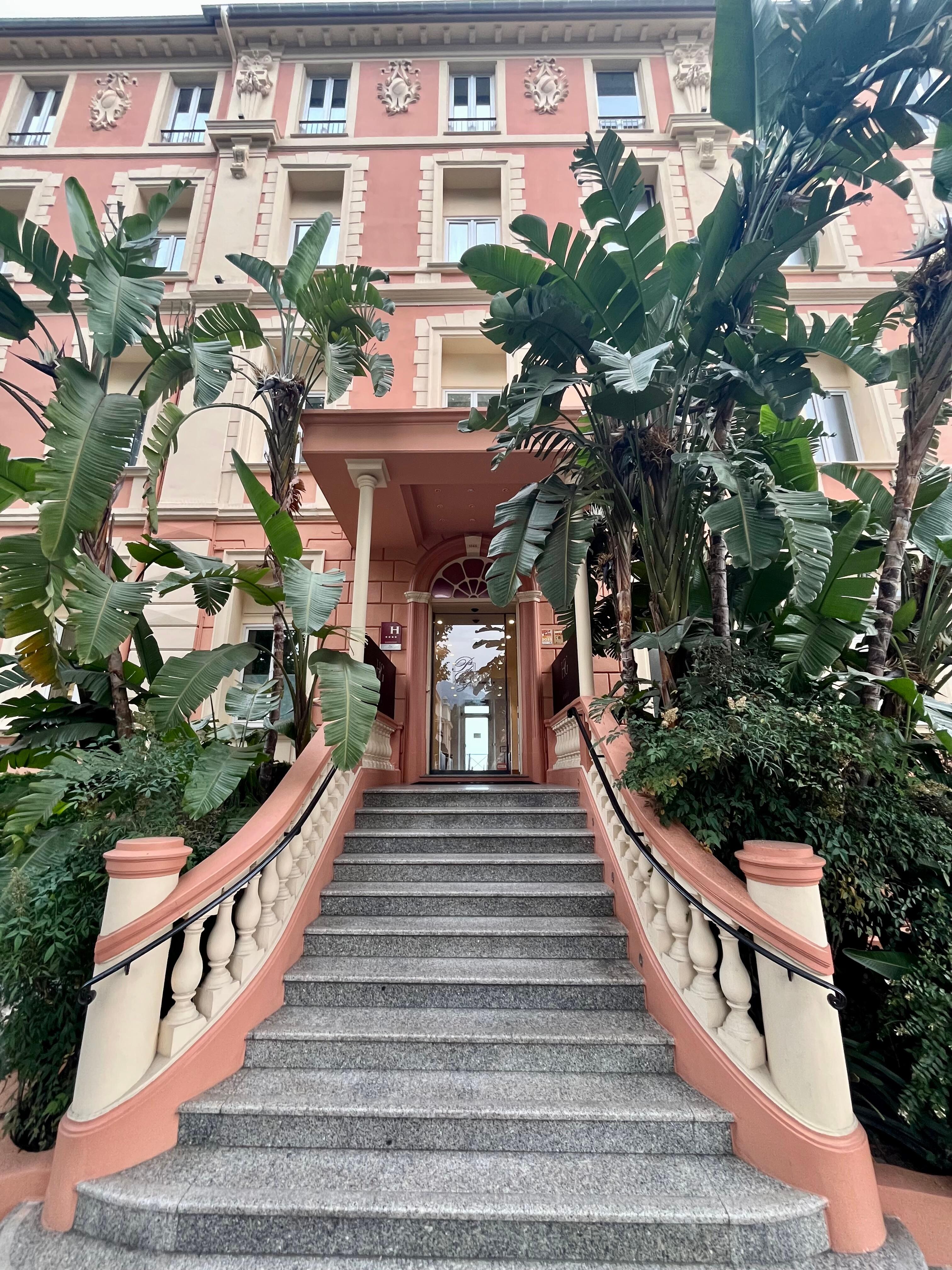 The hotel from the outside 