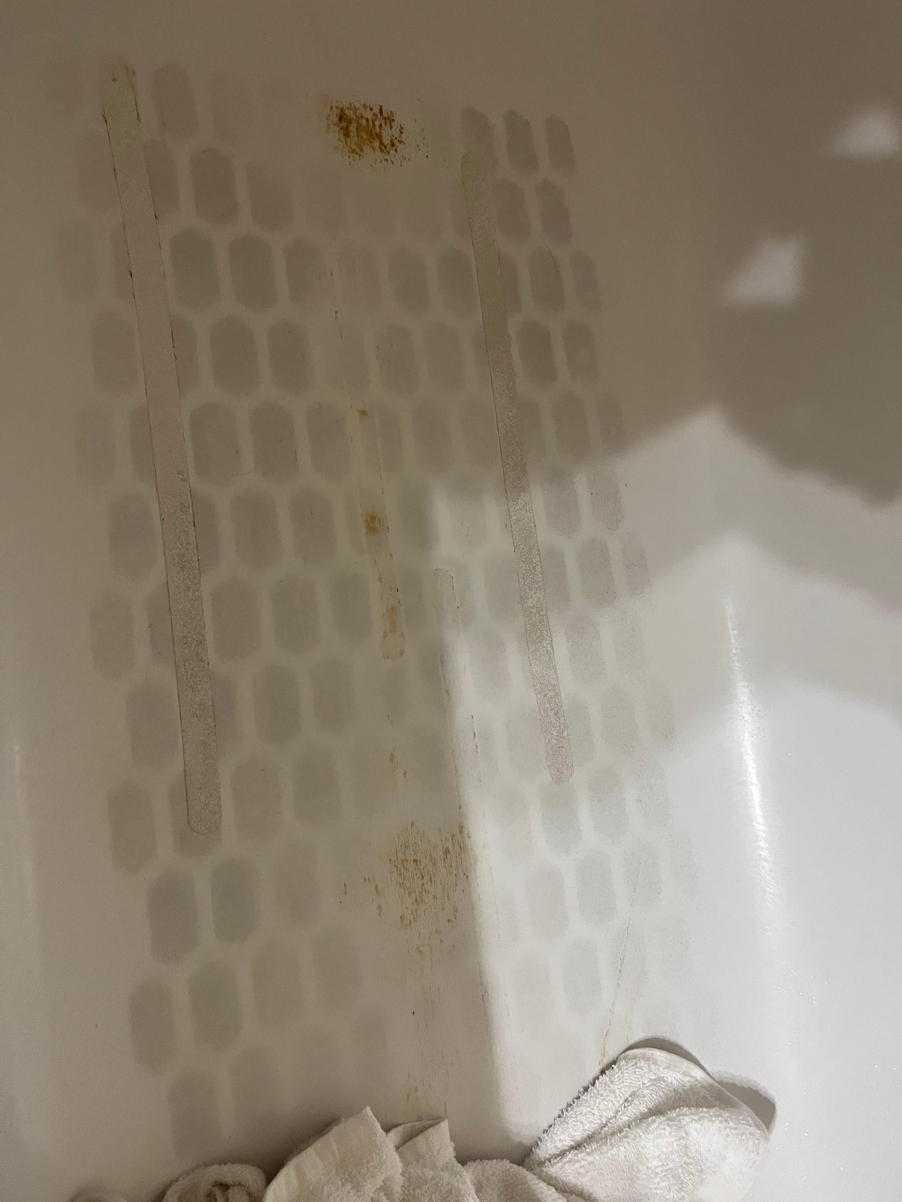 Rust all over the tub