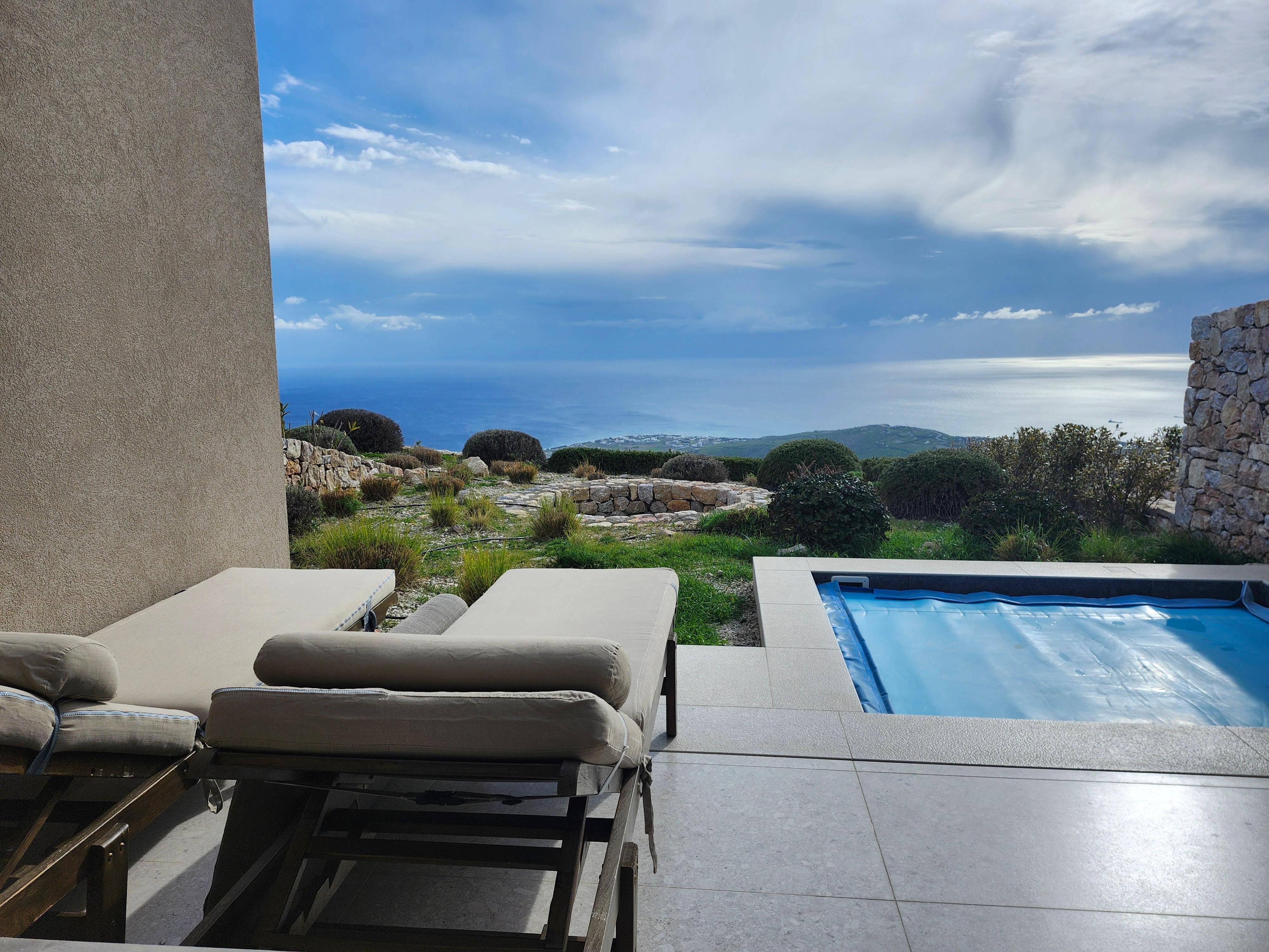 The veiw from the bed