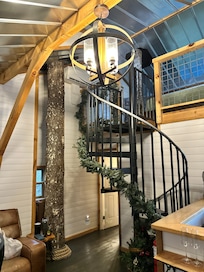 Loved the layout and spiral staircase