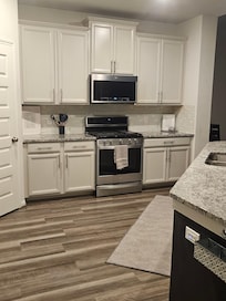 Loved the big kitchen!