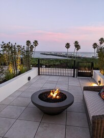 King Ocean View with fire pit