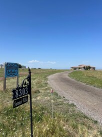 Le chemin qui mène à la villa