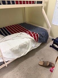 The sheets didn’t appear clean