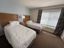 Second Bedroom 2 Twins