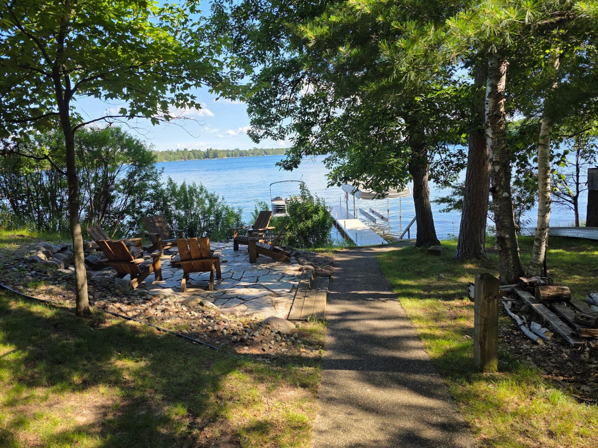 Path to dock