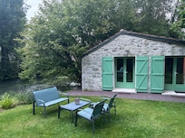 Lovely retreat by the river.