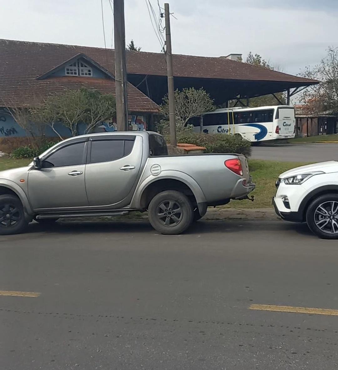 Rodoviária , é só atravessar esta rua