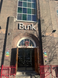 Sleeping in a formar Churchill!!