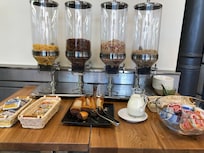 continental breakfast