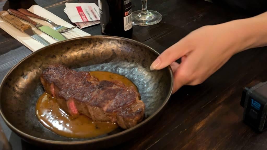 近くのレストラン
