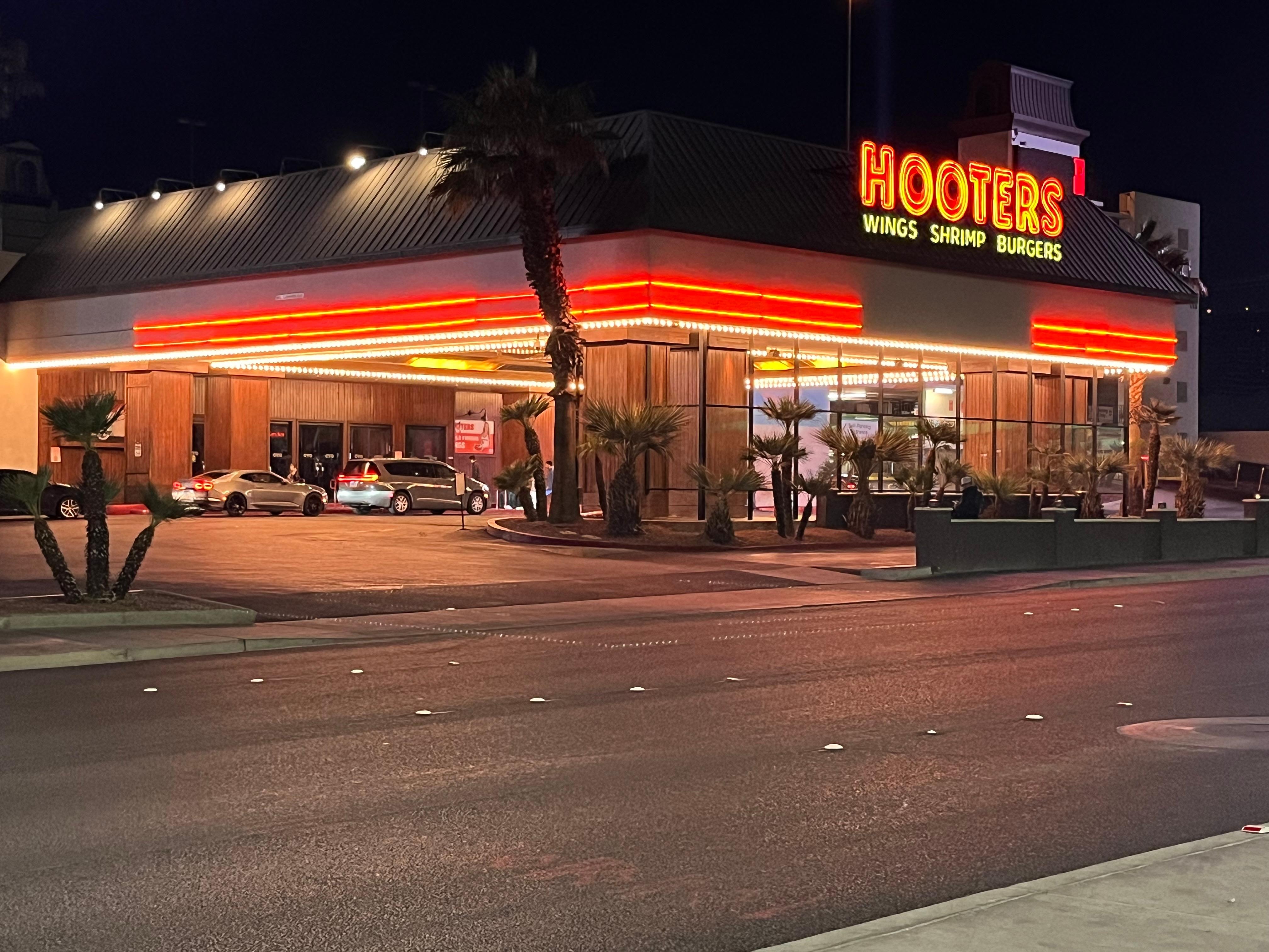Hooters