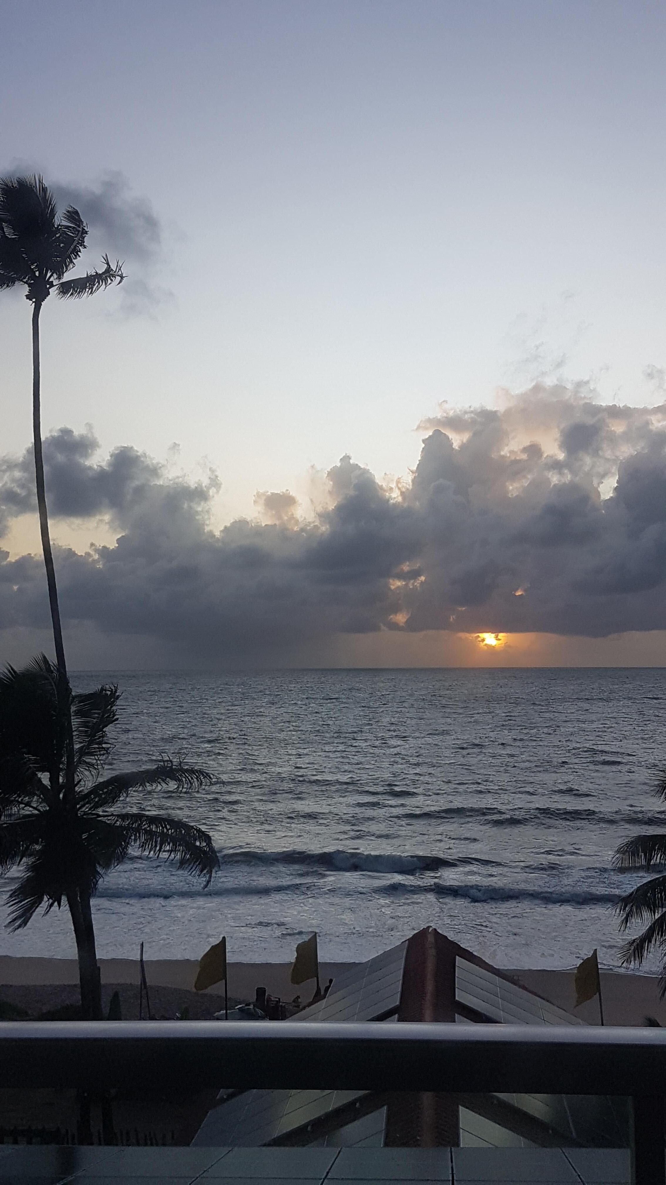 Nascer do sol visto da varanda