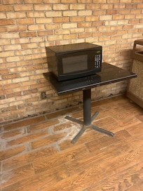 Micro ondas muito sujo