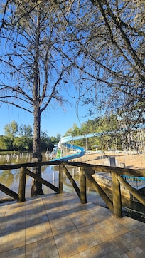 BalneĂĄrio, as piscinas ficam do outro lado, infelizmente nĂŁo tirei fotos