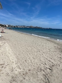 plage devant le logement