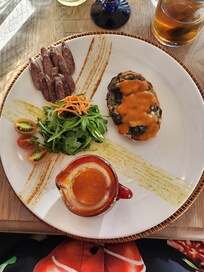 I mean look at this beautiful food art