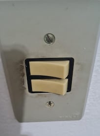 Interruptor principal do quarto