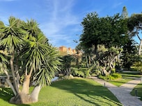 Don Carlos gardens