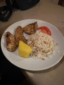 Second option for the main course was chicken that could be smelt miles away and cried out loud I am old meat!