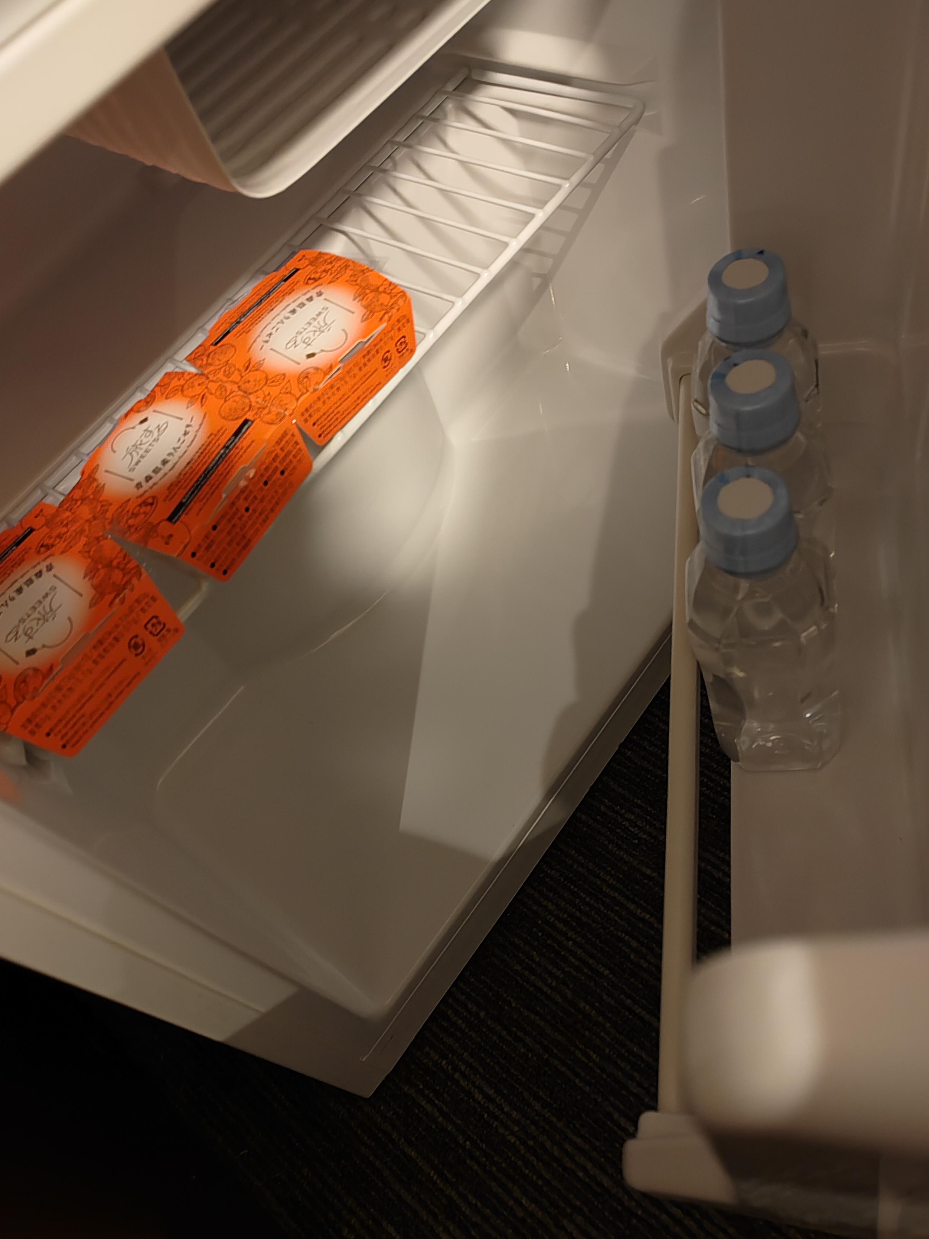 除了免費水，還有甜品贈送