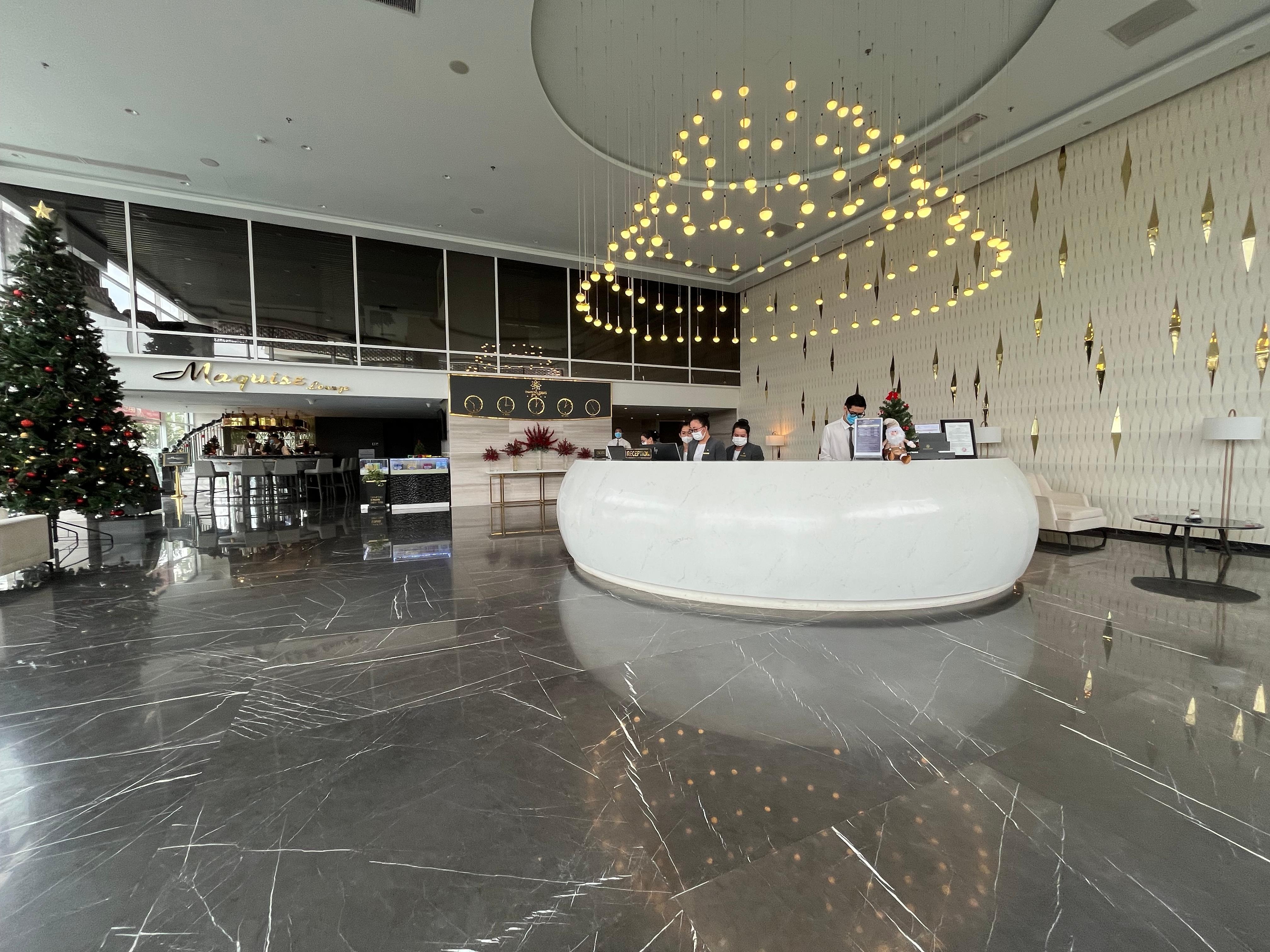 フロントのスタッフ  もベルボーイさんも皆親切丁寧でした。笑顔が素敵なスタッフでした。