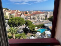 Fantastisk utsikt fra rommet - kort vei til byen