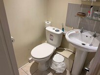 Terribly managed planning in en suites.