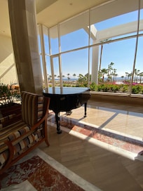 Piano in lobby