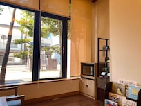 飯店櫃台前座位