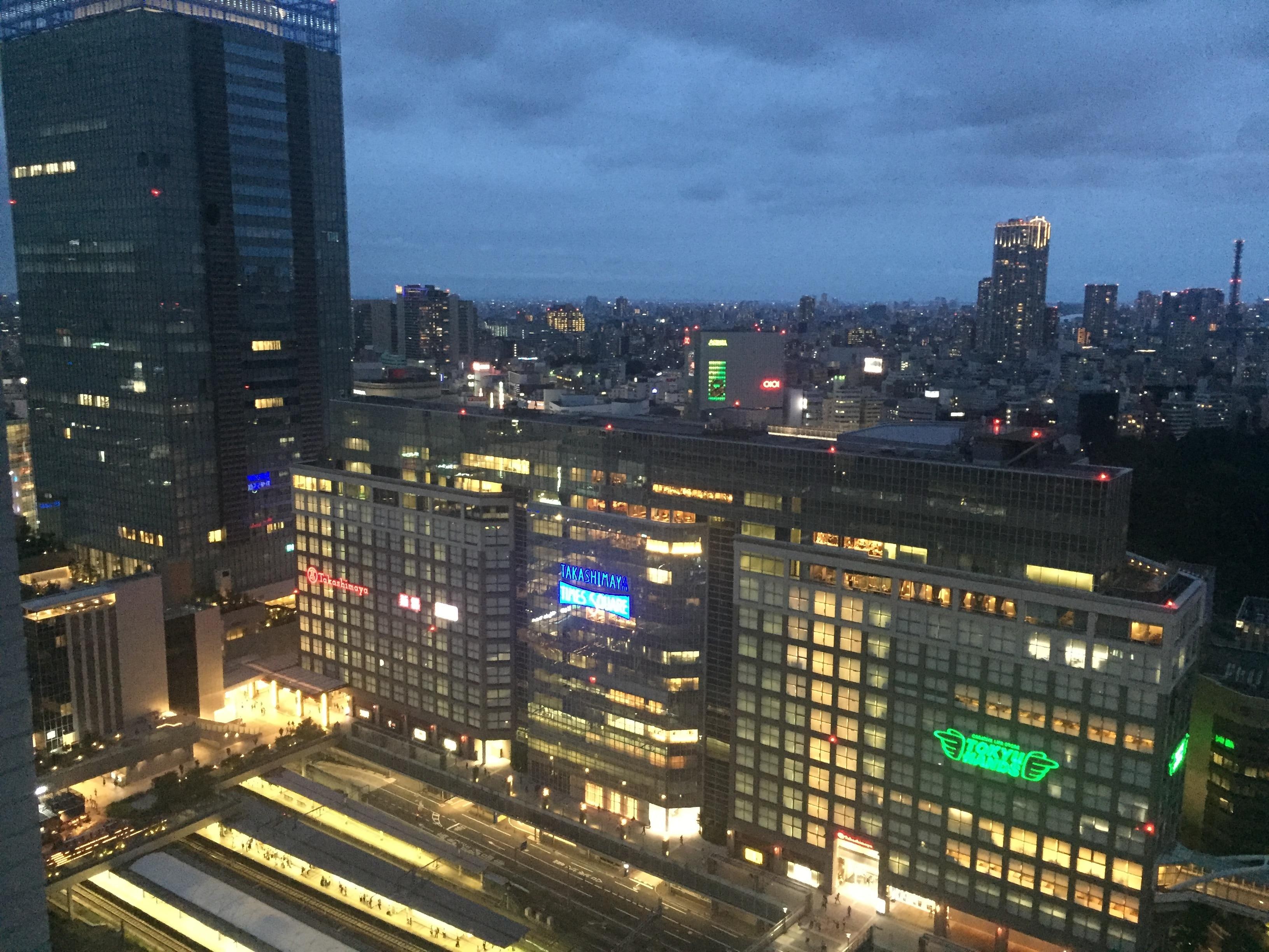 Night life is amazing, view beautiful.