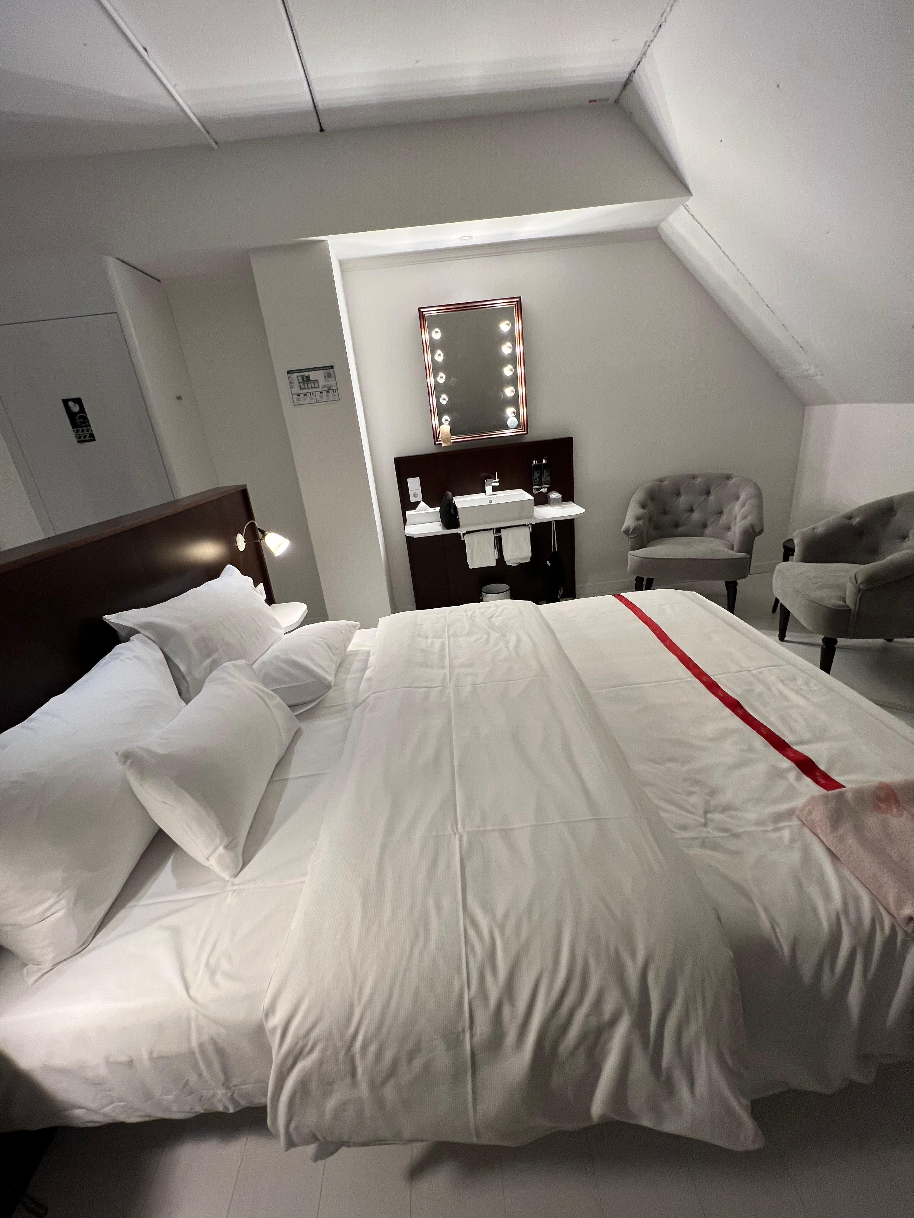 lavabo dans la chambre