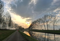 Excellent cycling area and beautiful sunsets.