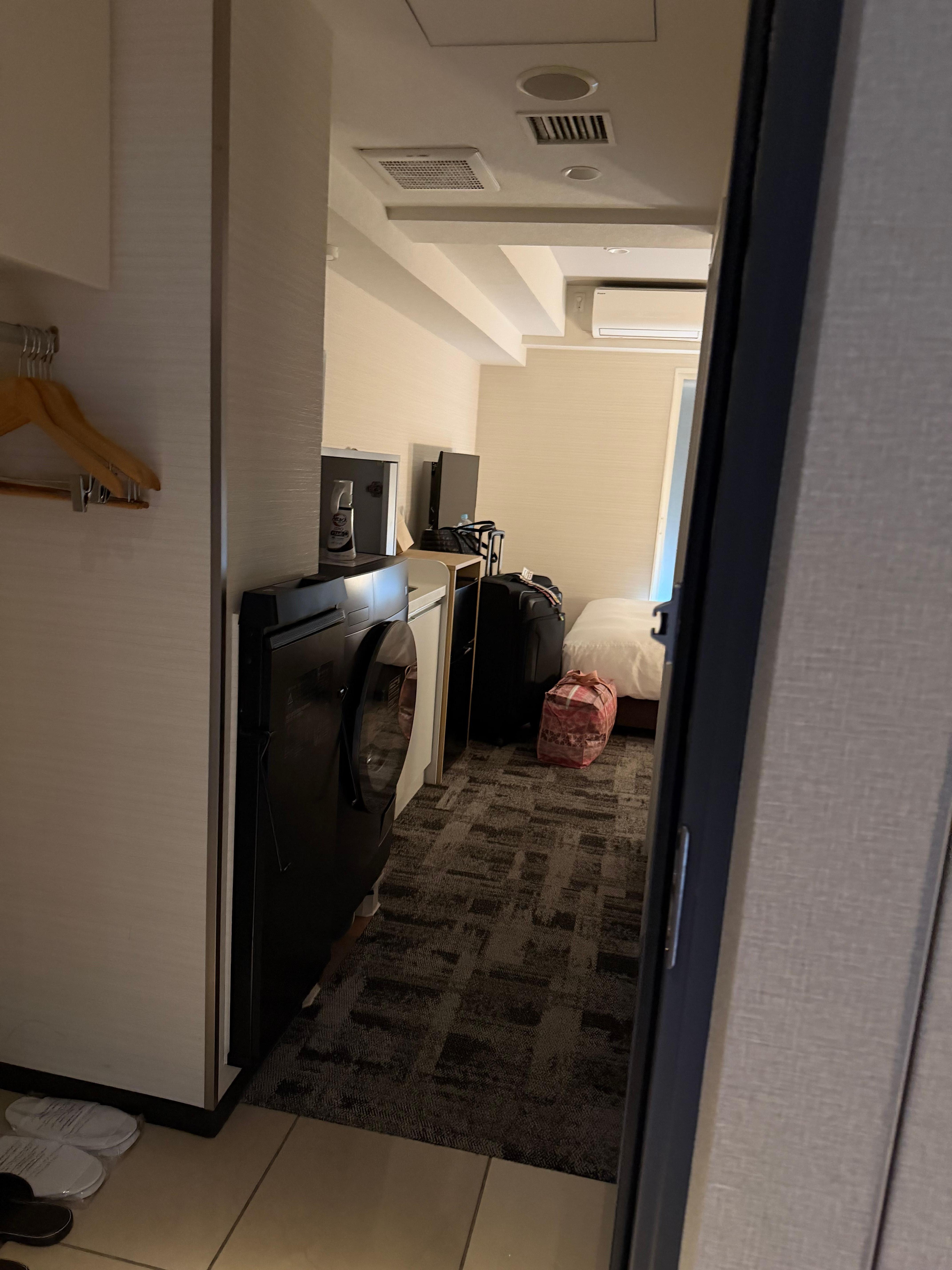 Laundry, kitchen area