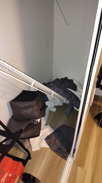 Closet rack fail because of linens
