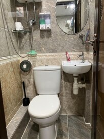 床が滑りそうで危なかった