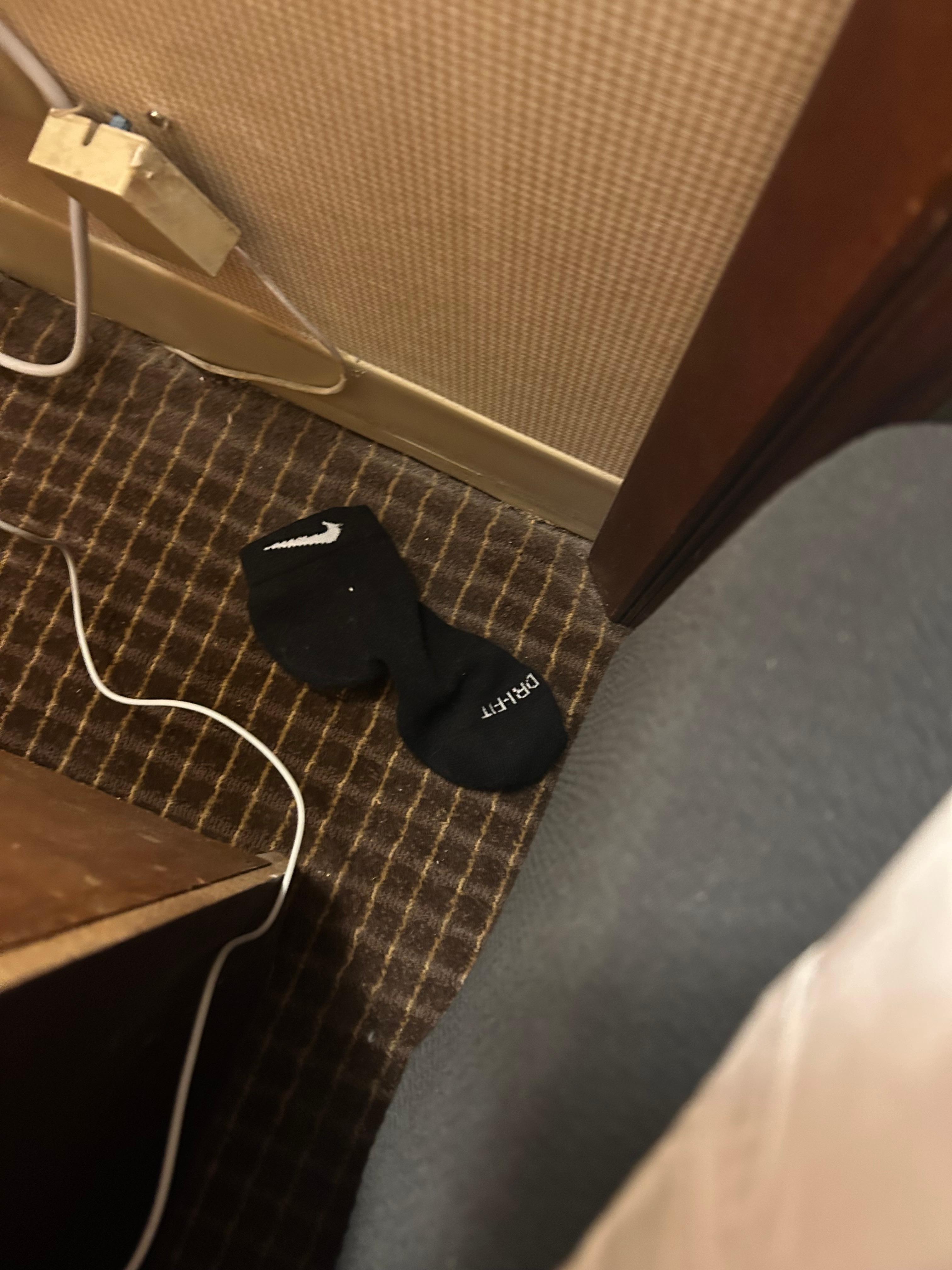 Avía una media Al lado de mi cama de que no era mi 