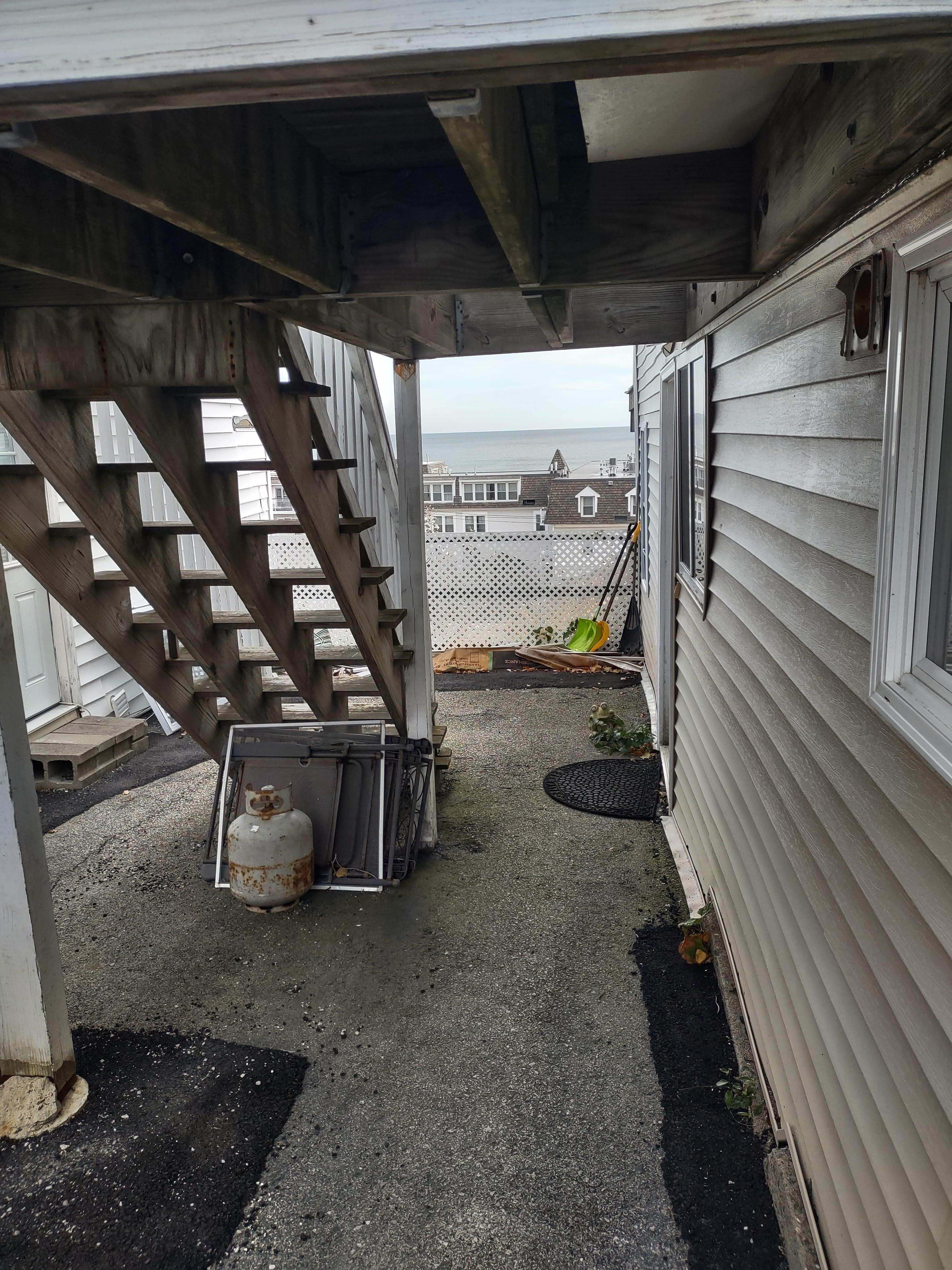 Exterior of the apartment entrance.