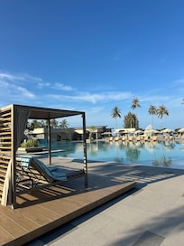 Main pool with children’s area