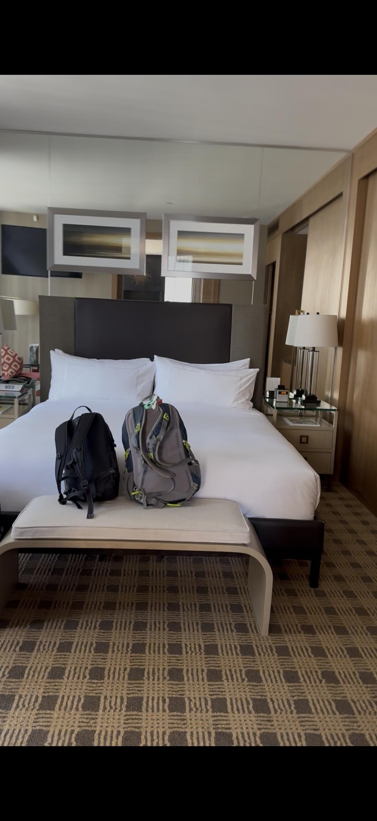King-bed