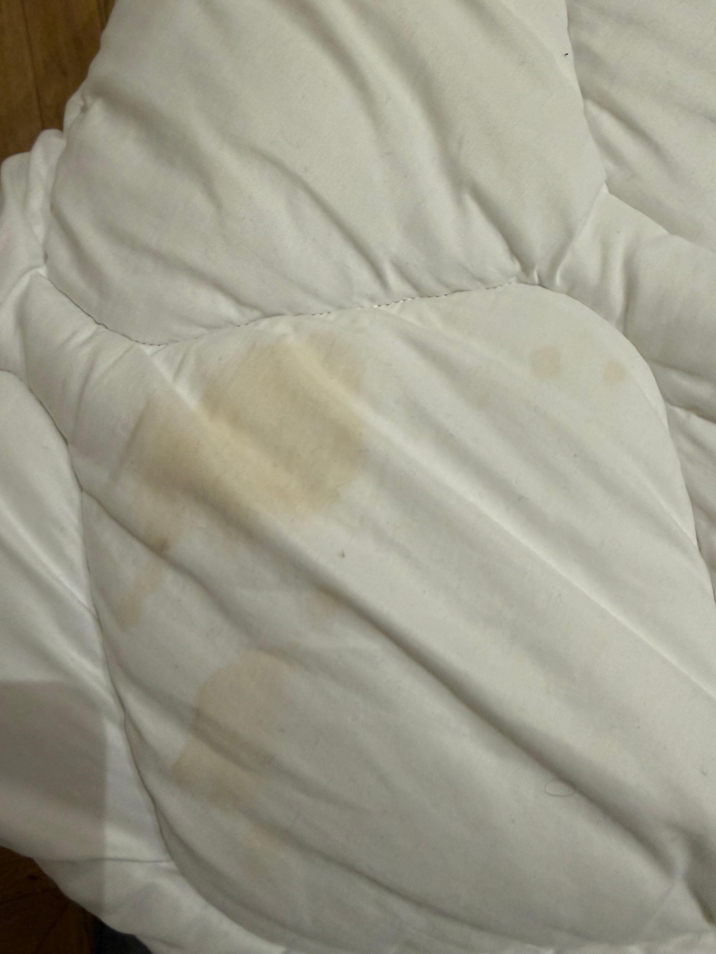 Soiled comforter 