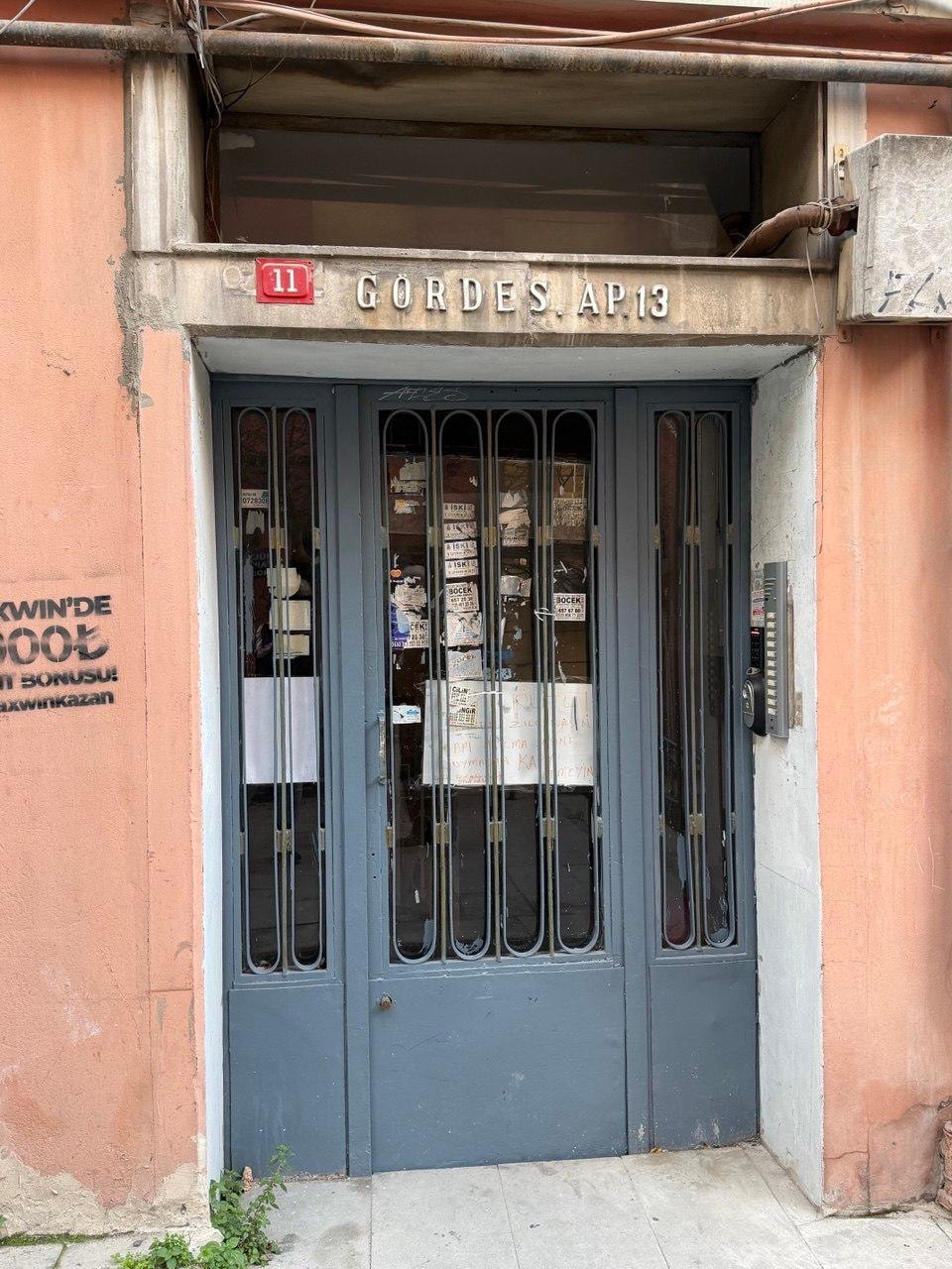 the apartment entrance 