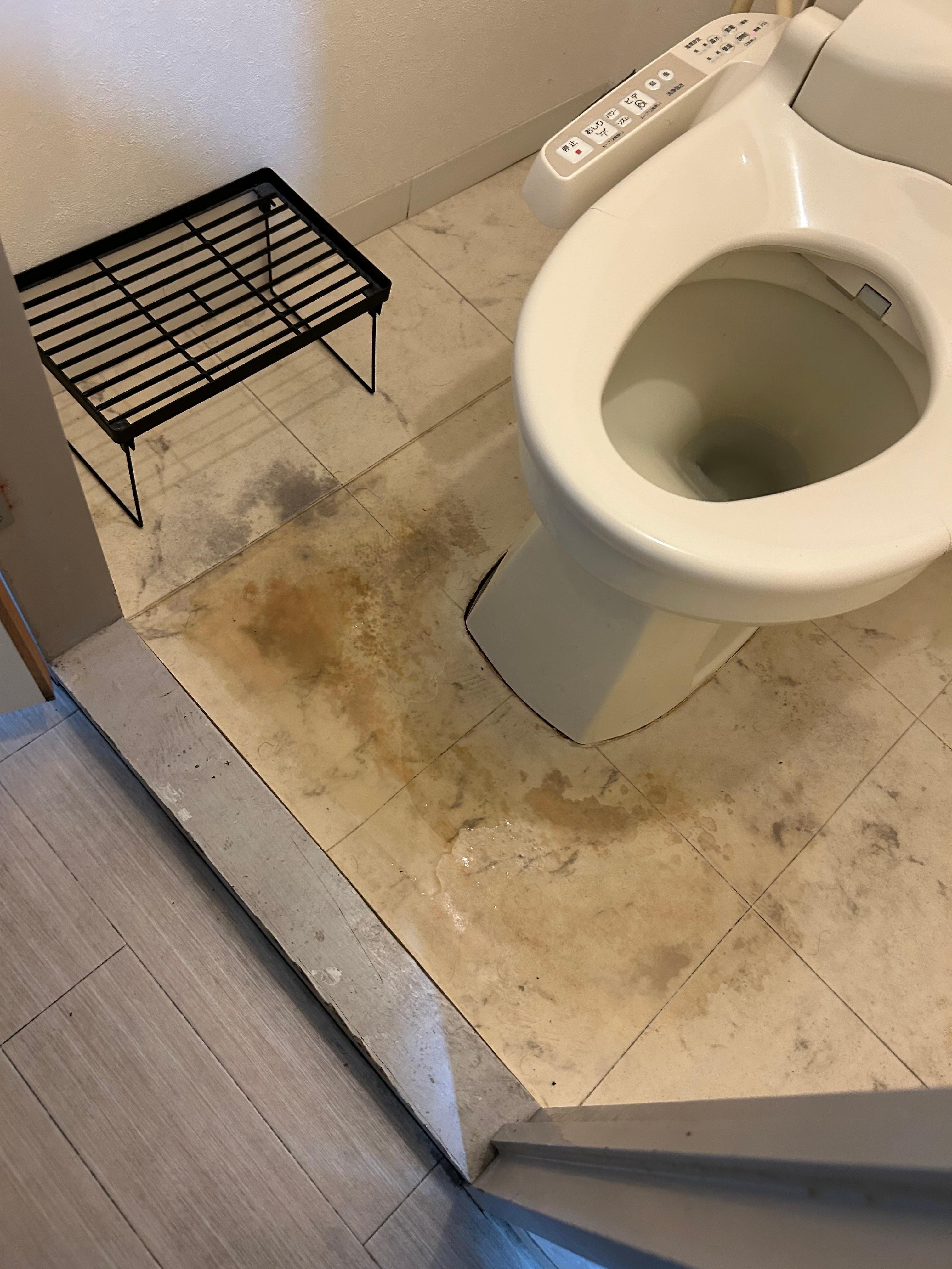 水漏れ