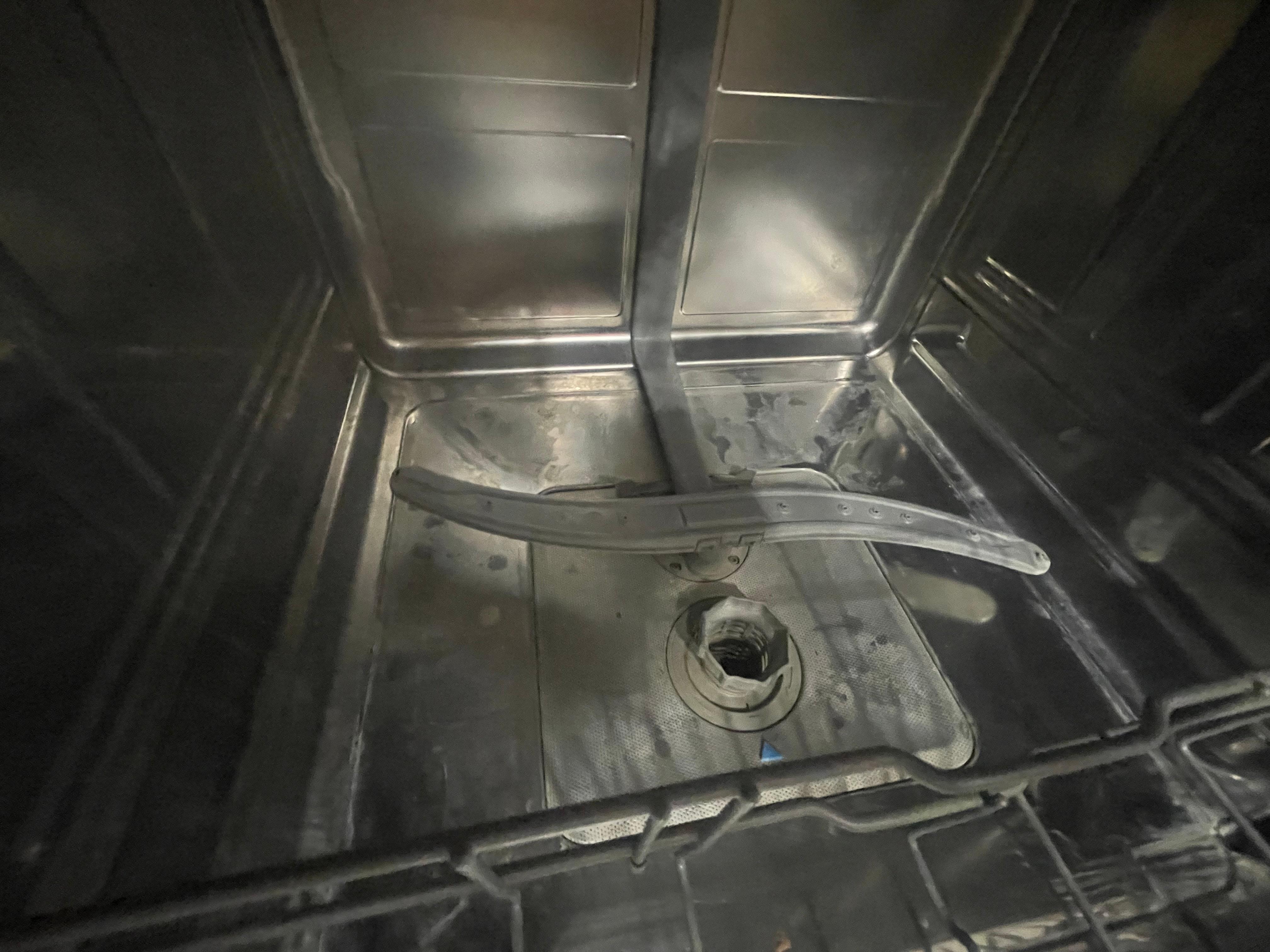 Filthy dishwasher