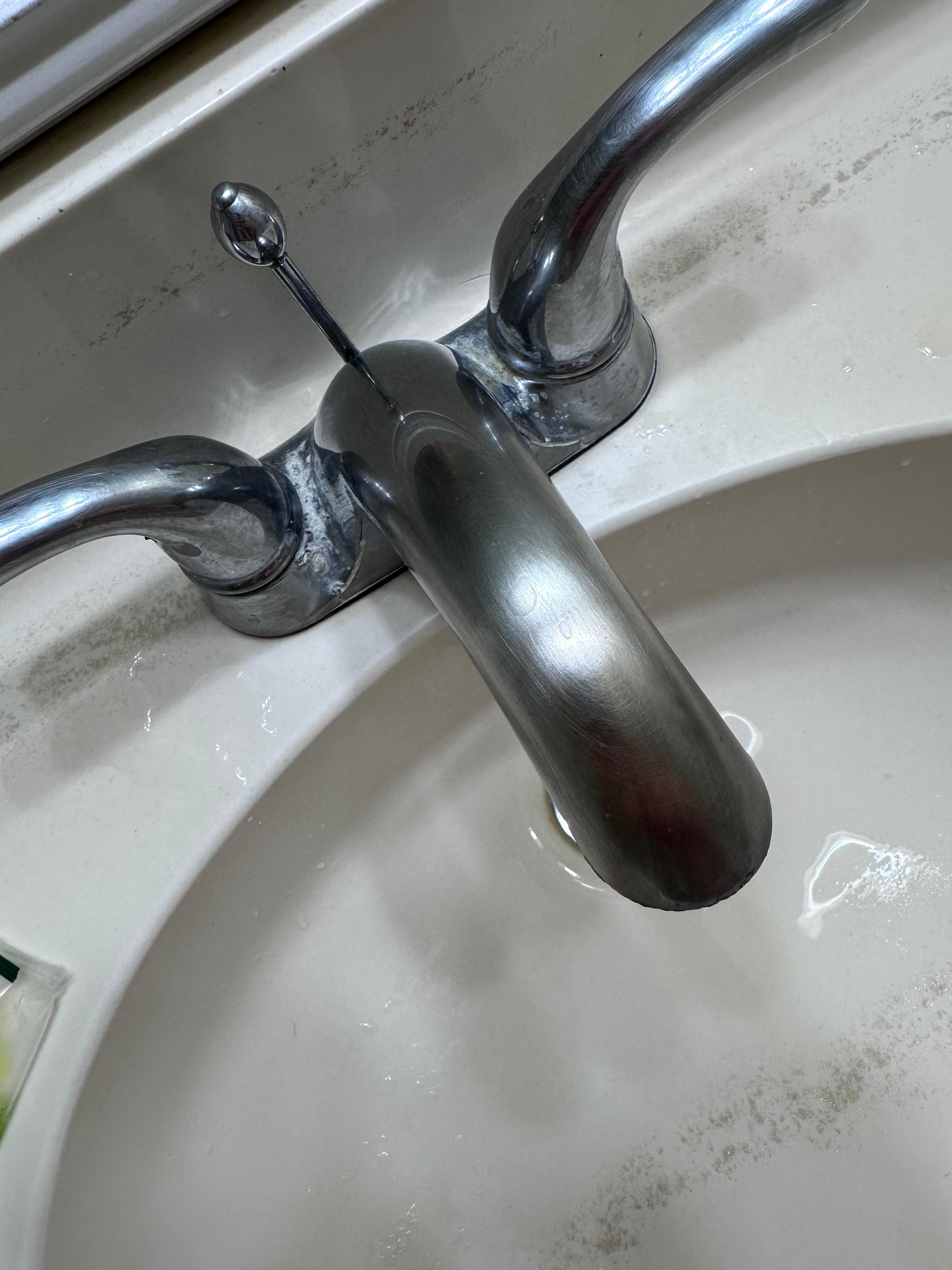 Bathroom faucet 